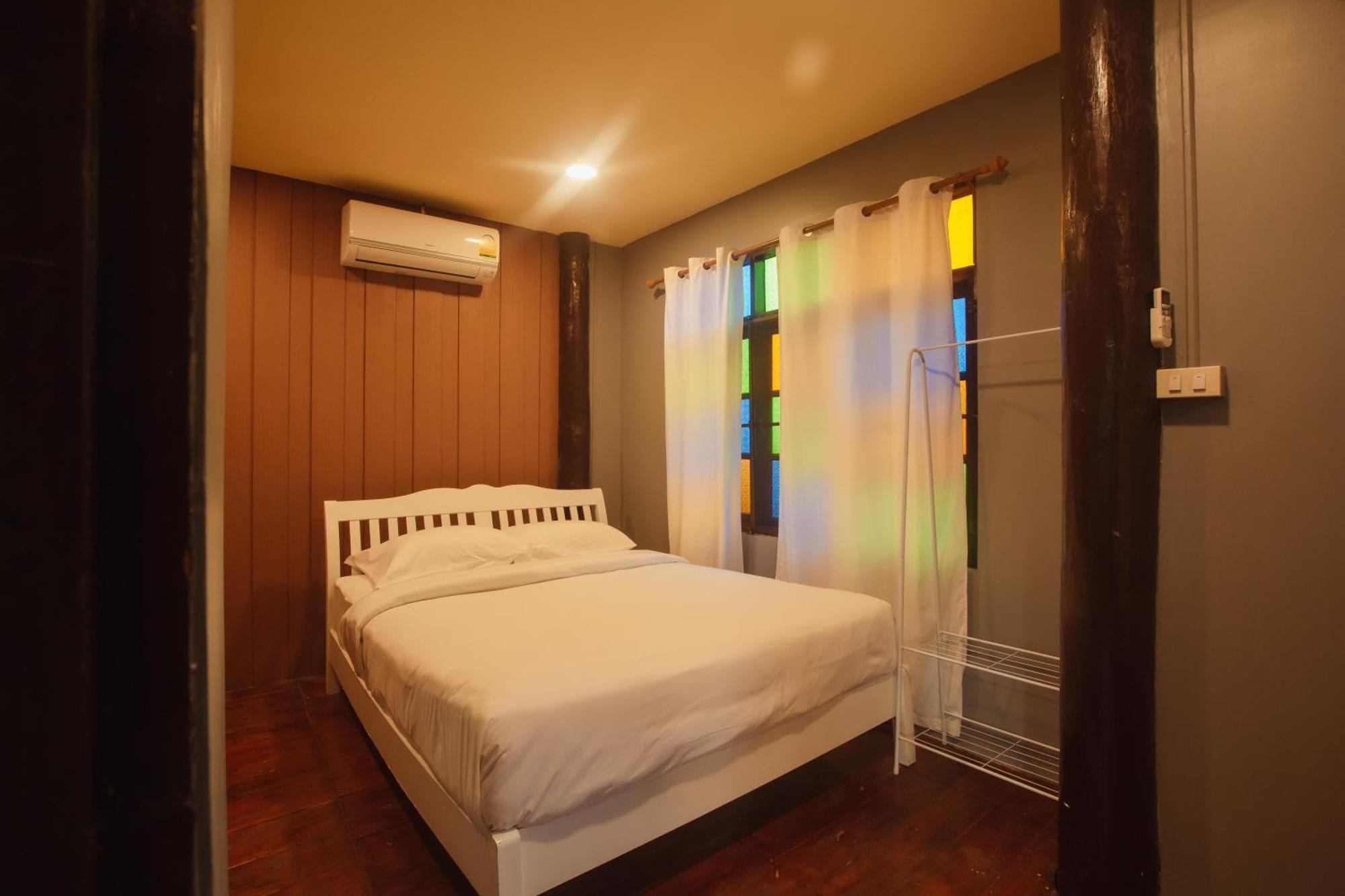 Agga Cnx Hostel Chiang Mai Exterior photo