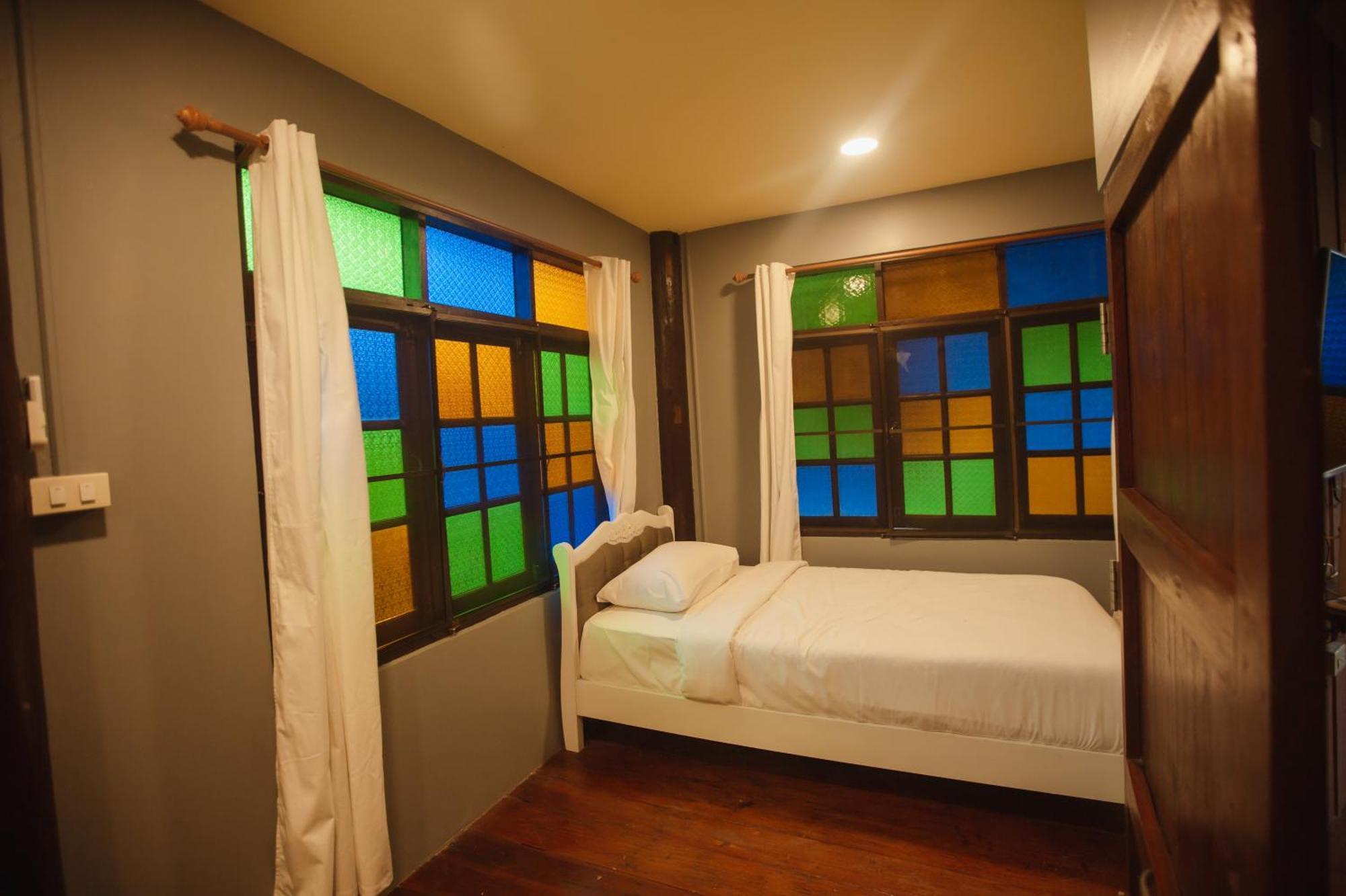Agga Cnx Hostel Chiang Mai Exterior photo