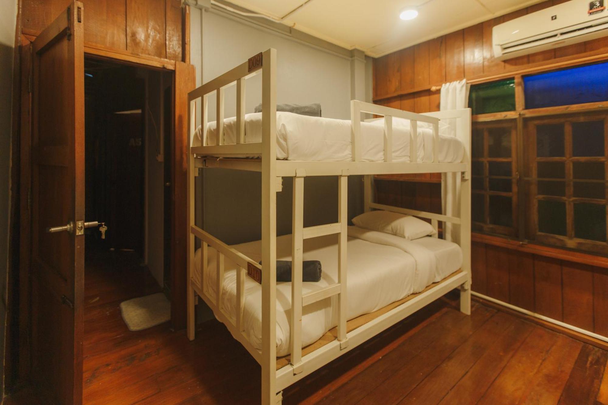 Agga Cnx Hostel Chiang Mai Exterior photo