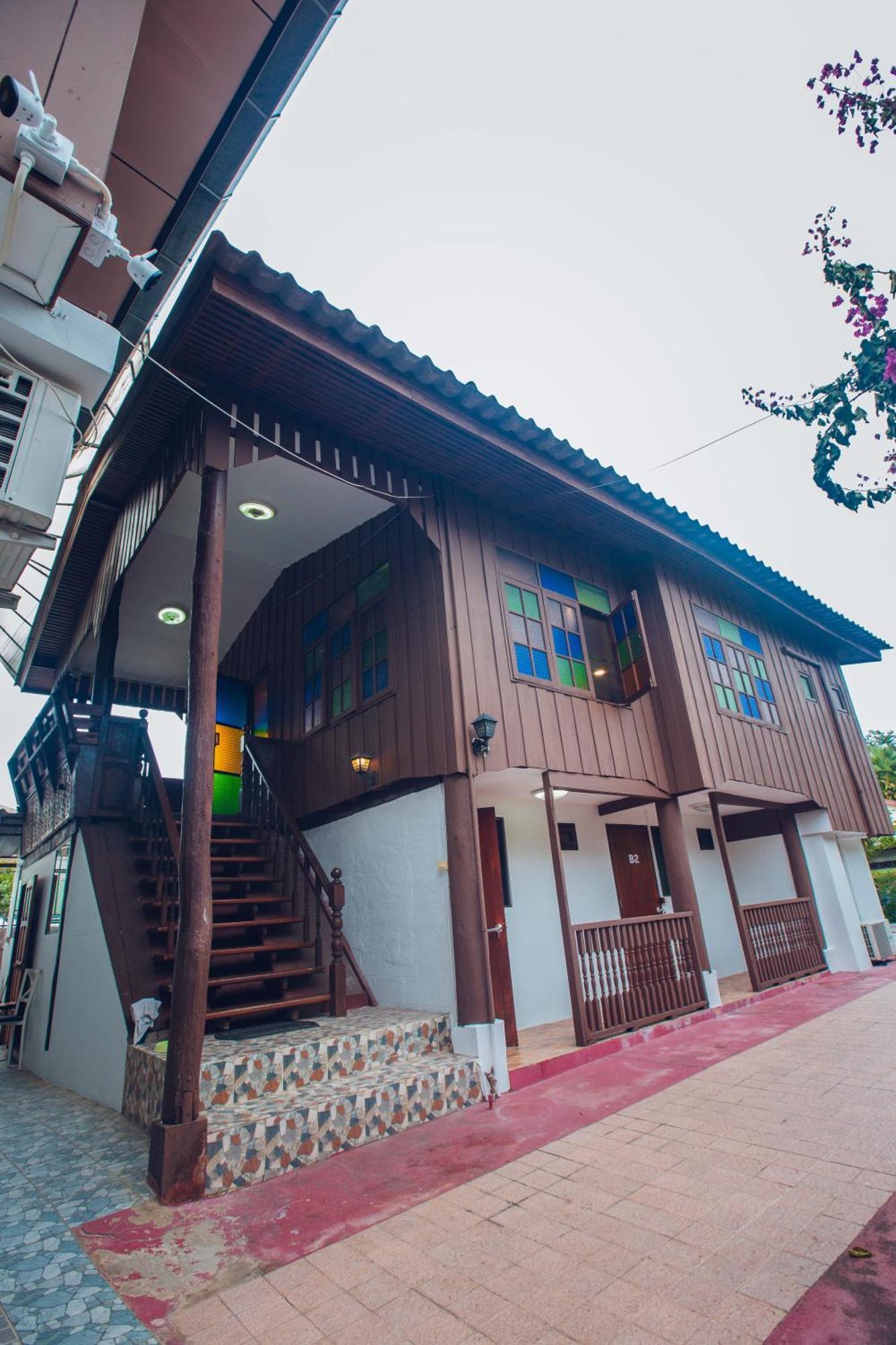 Agga Cnx Hostel Chiang Mai Exterior photo